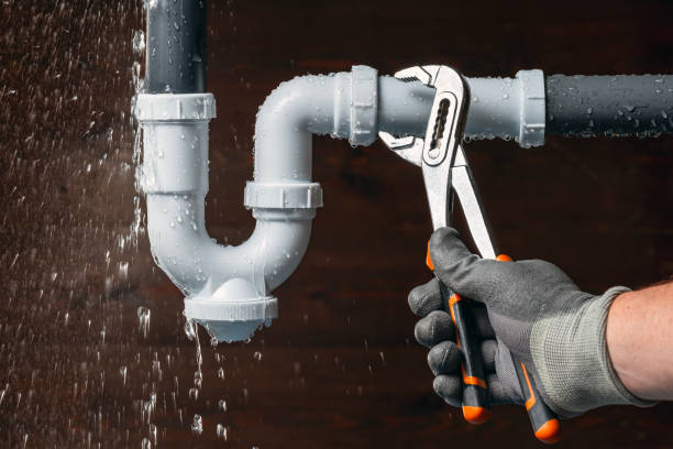Professional Drain Cleaning technician working in Audubon, IA